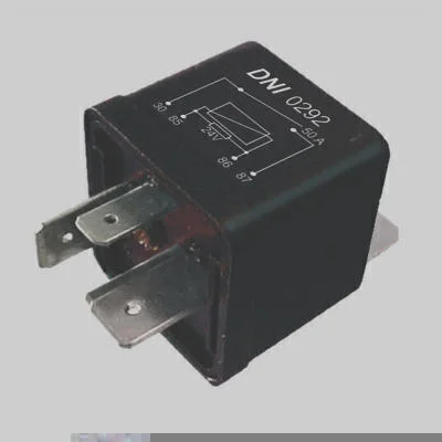 Relé Auxiliar c/ Resistor 24V 4 Terminais (2 Largos) DNI DNI0292