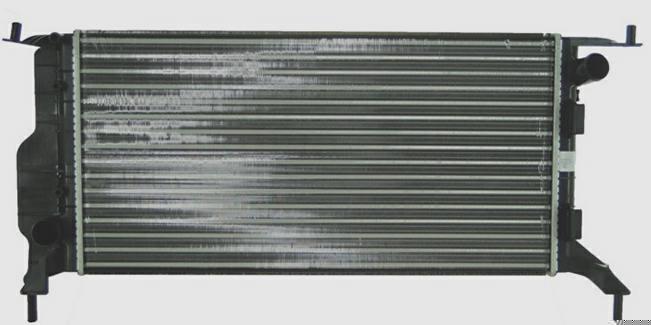 Radiador DENSO BC261470-1200RC