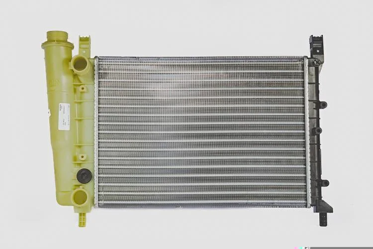 Radiador DENSO BC422136-5250RC