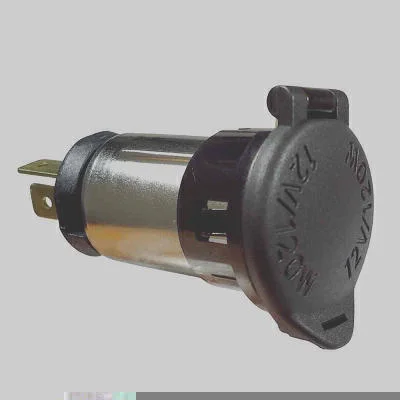 Tomada Polarizada 12V Toyota Potência Máx. 120W DNI DNI0610