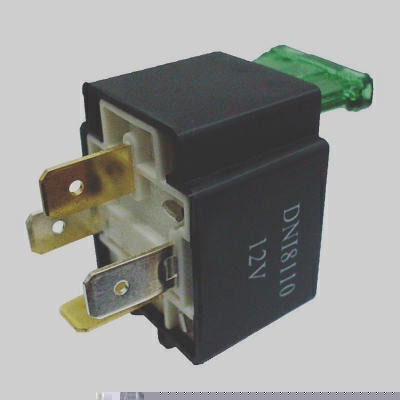 Relé Auxiliar Uso Geral c/ Fusível Mitsubishi 30A John Deere 1 Term. DNI DNI8110