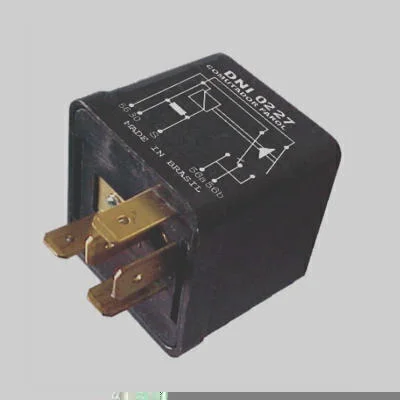 Relé Comutador Farol Alto/Baixo 24V 5 Terminais DNI DNI0227