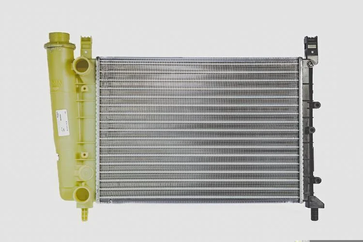 Radiador DENSO BC422136-6960RC