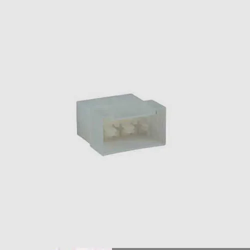 CONECTOR 6 VIAS DSC 1834