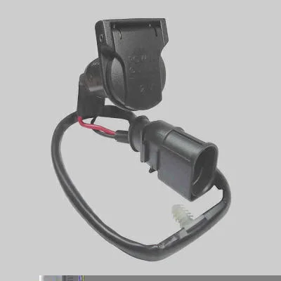 Tomada Polarizada Selada 12V c/ Chicote VW / Audi / Avibras DNI DNI0606