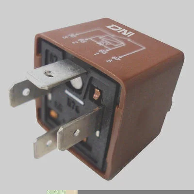 Relé Auxiliar 50A Renault 7700810396 / 8200308271 12V 4 Term. DNI DNI8138