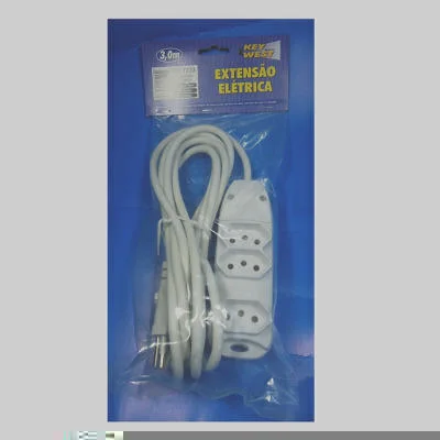 Extensão BR 3 Tomadas 2P+T 10A Cabo PP 3m Munido Conexão <1000V