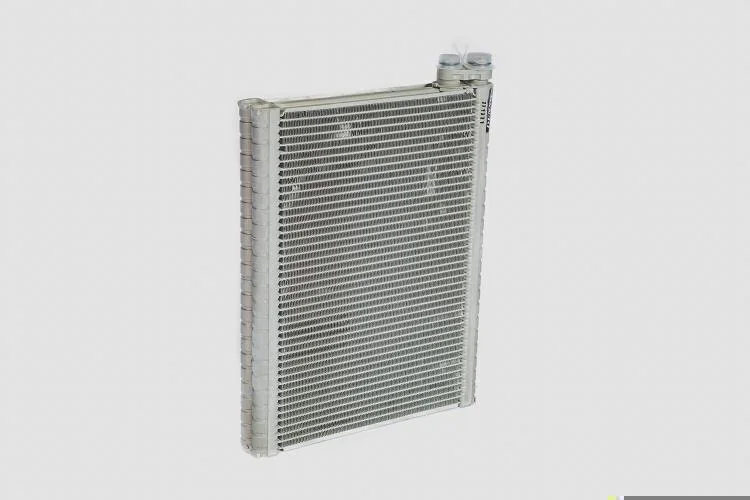 Evaporador DENSO BC447610-8362RC