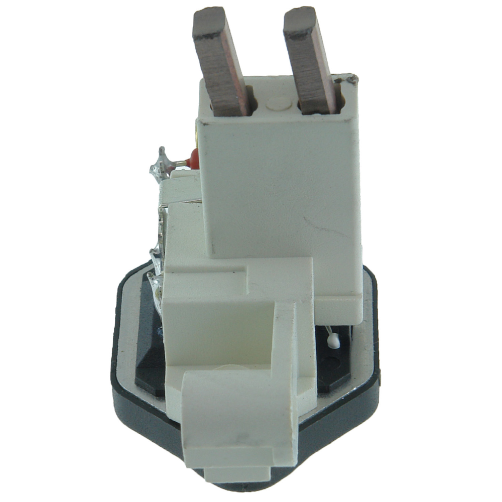REGULADOR DE VOLTAGEM 14V